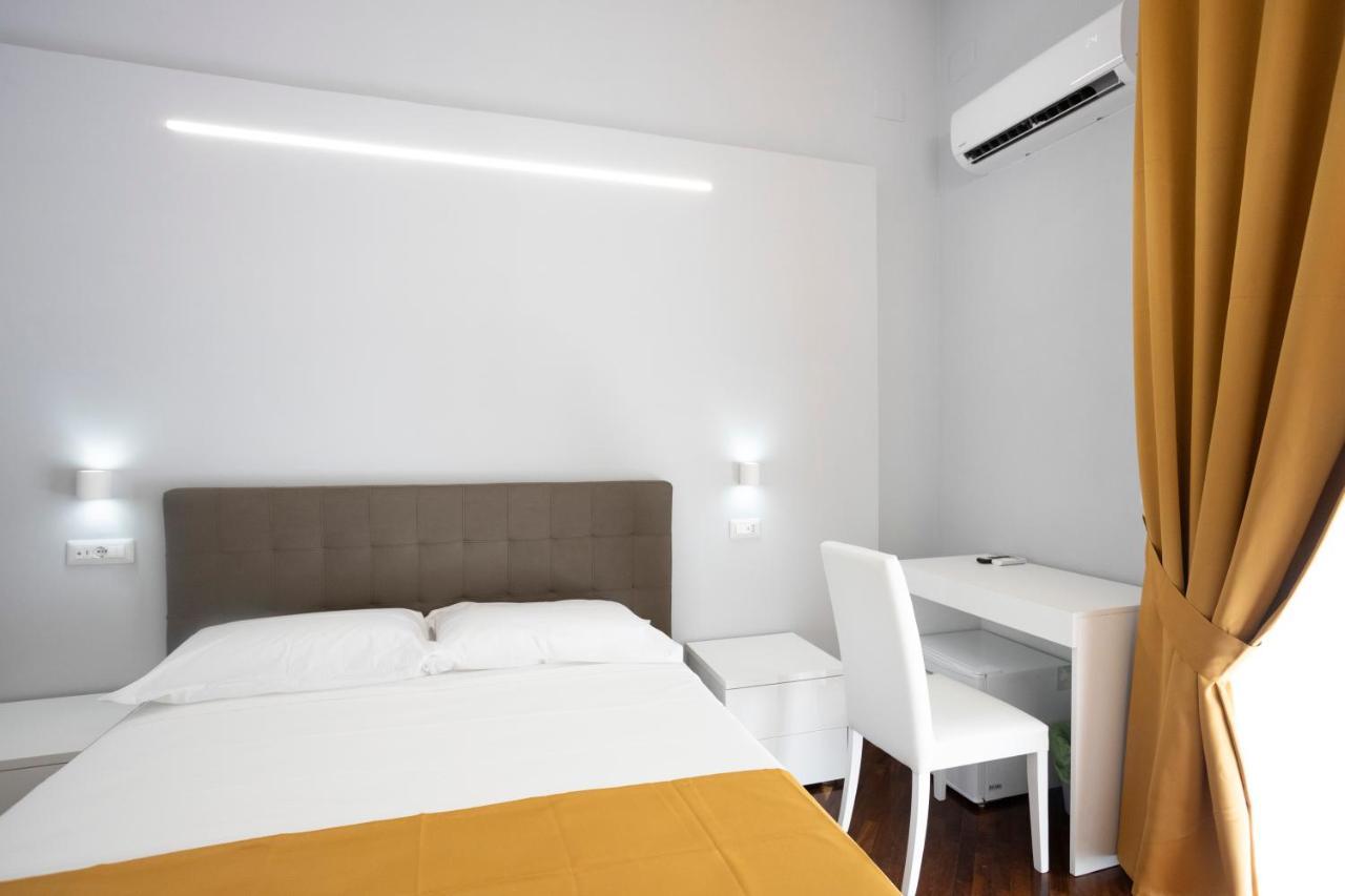 La Chambre Duomo Napoli Eksteriør billede