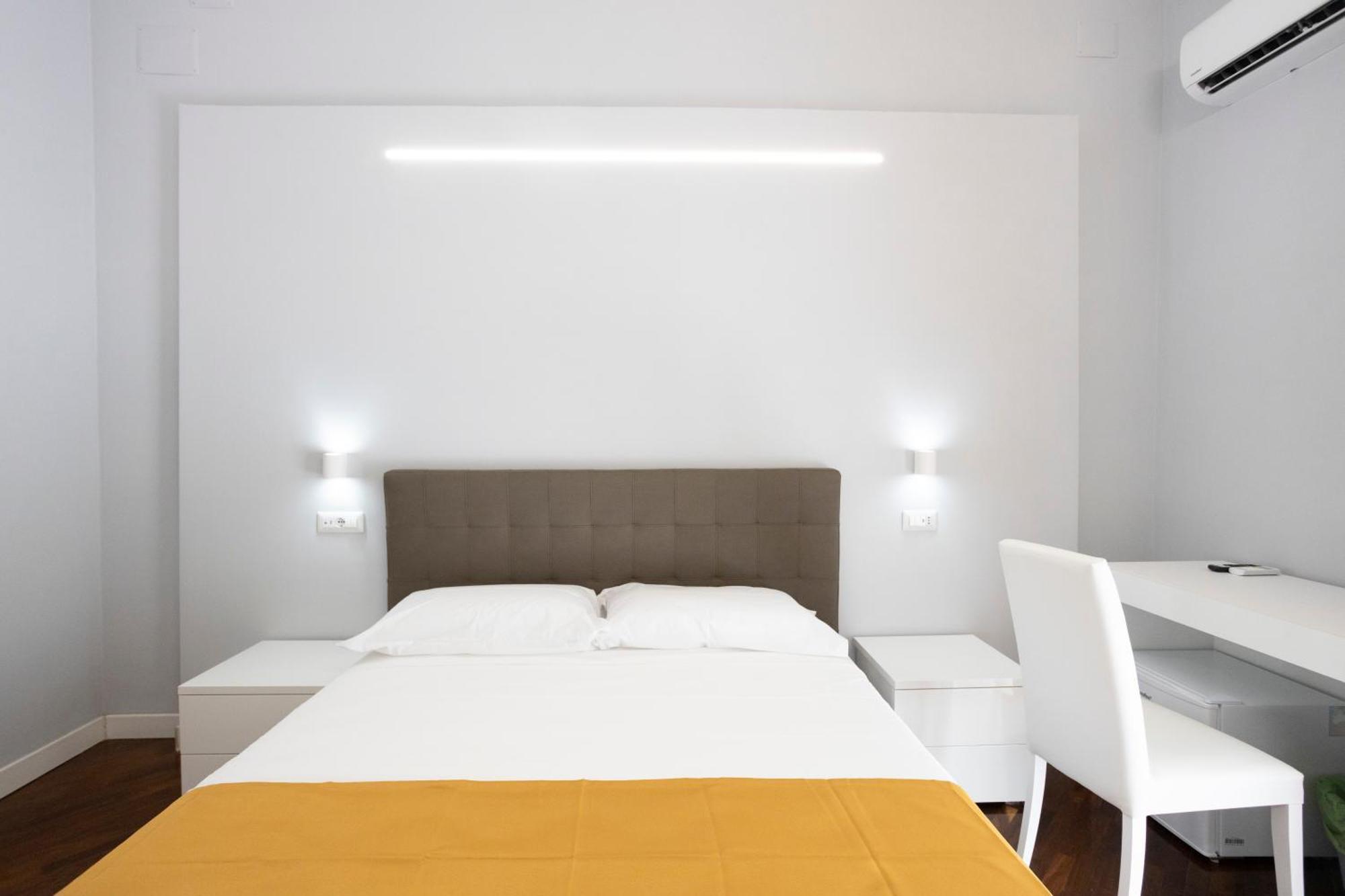 La Chambre Duomo Napoli Eksteriør billede