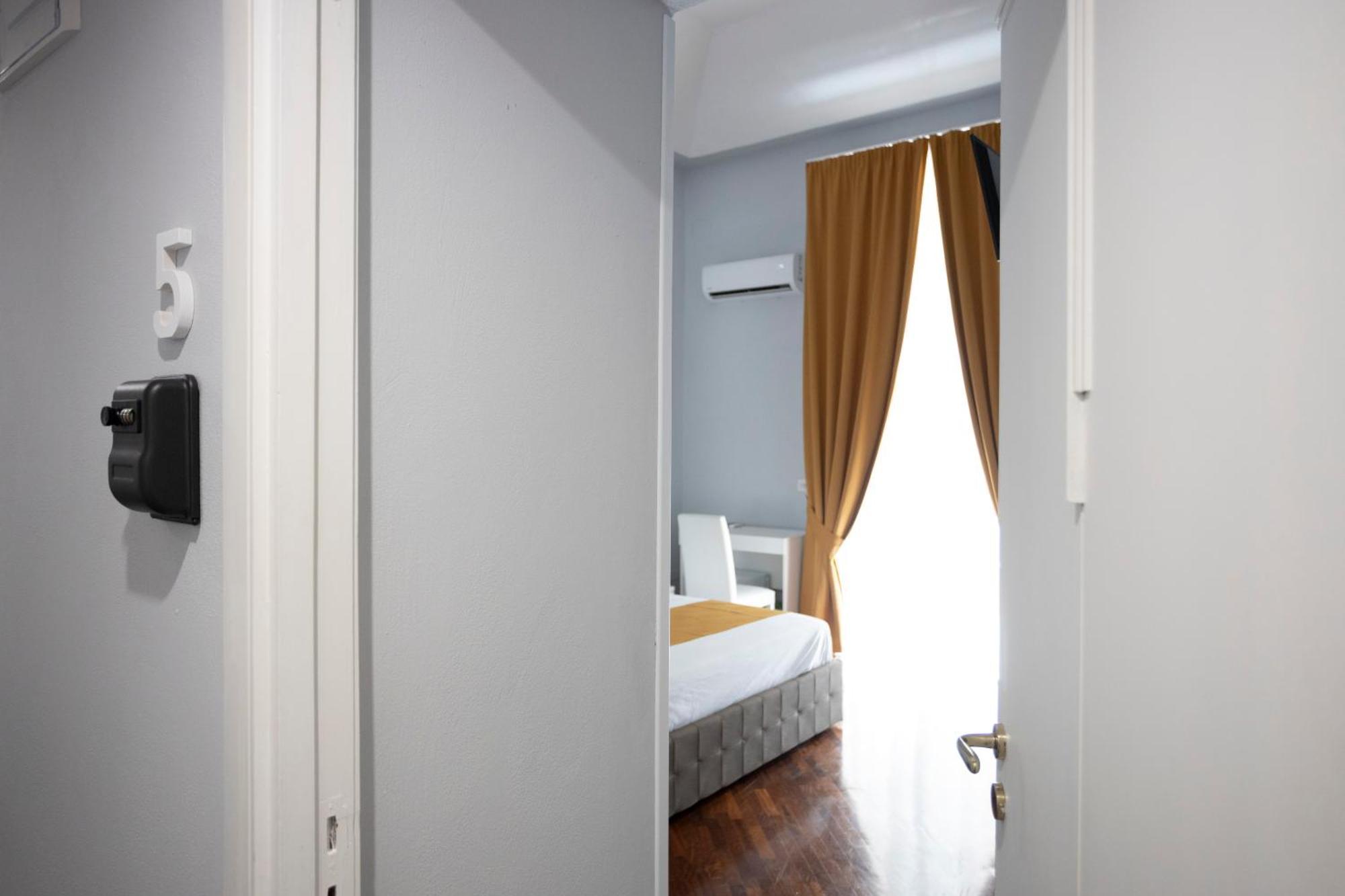 La Chambre Duomo Napoli Eksteriør billede